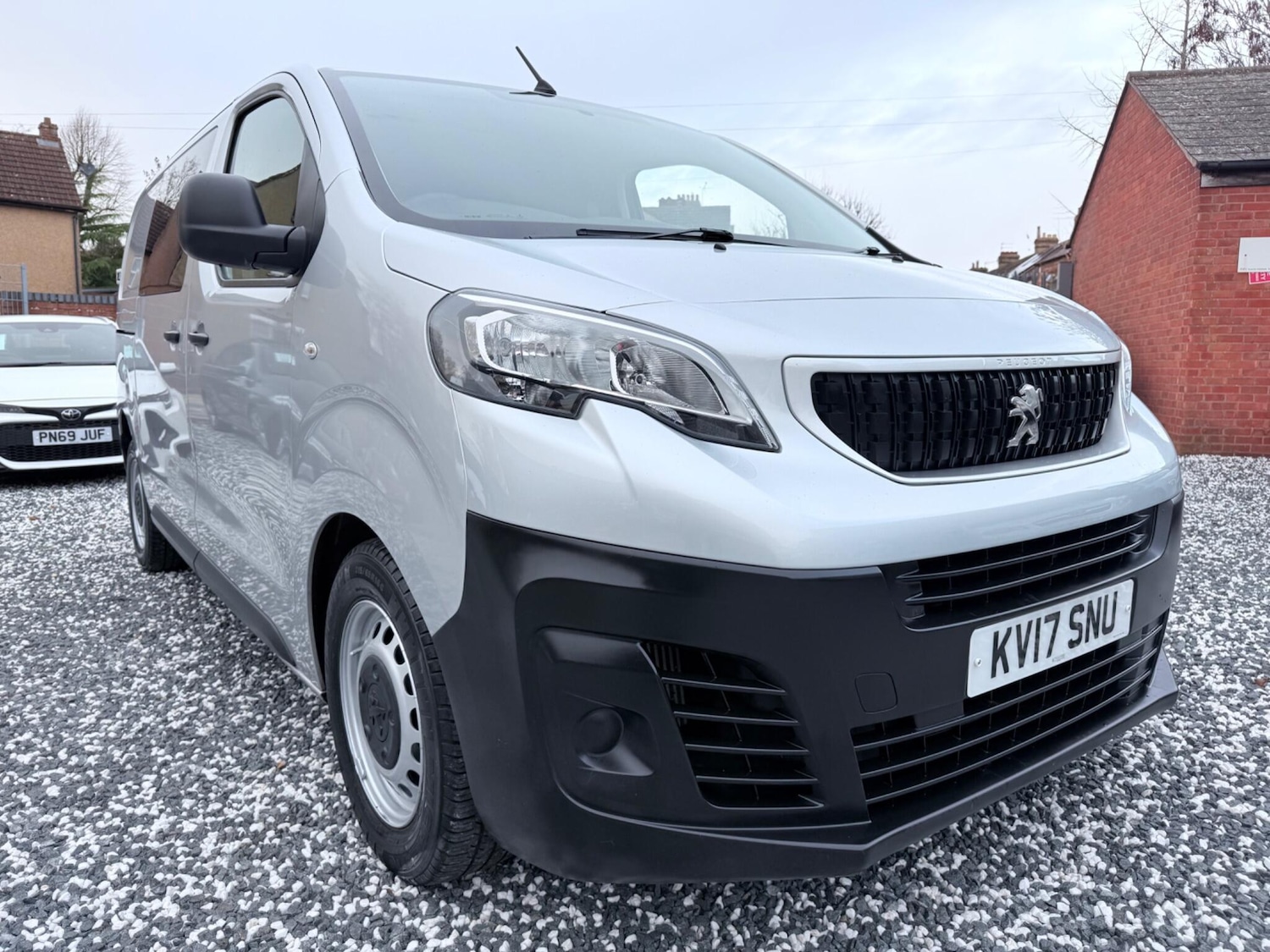 Used Peugeot Expert 2017 for sale - 76620260: Photo 14