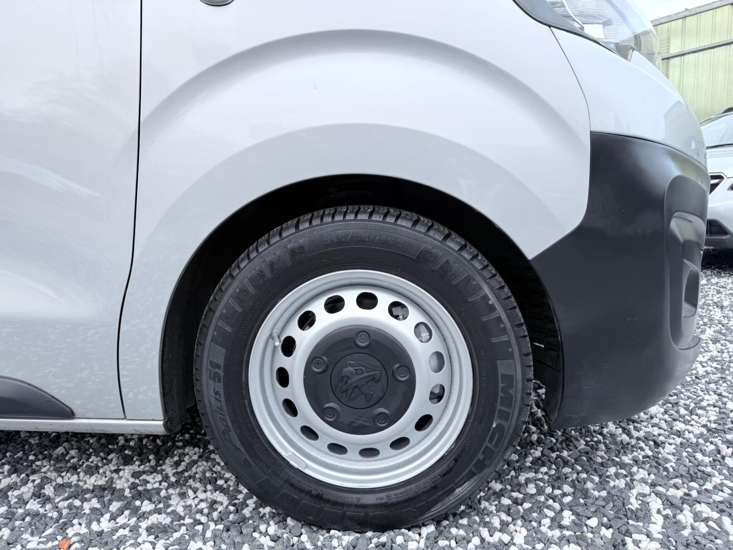 Used Peugeot Expert 2017 for sale - 76620260: Photo 27