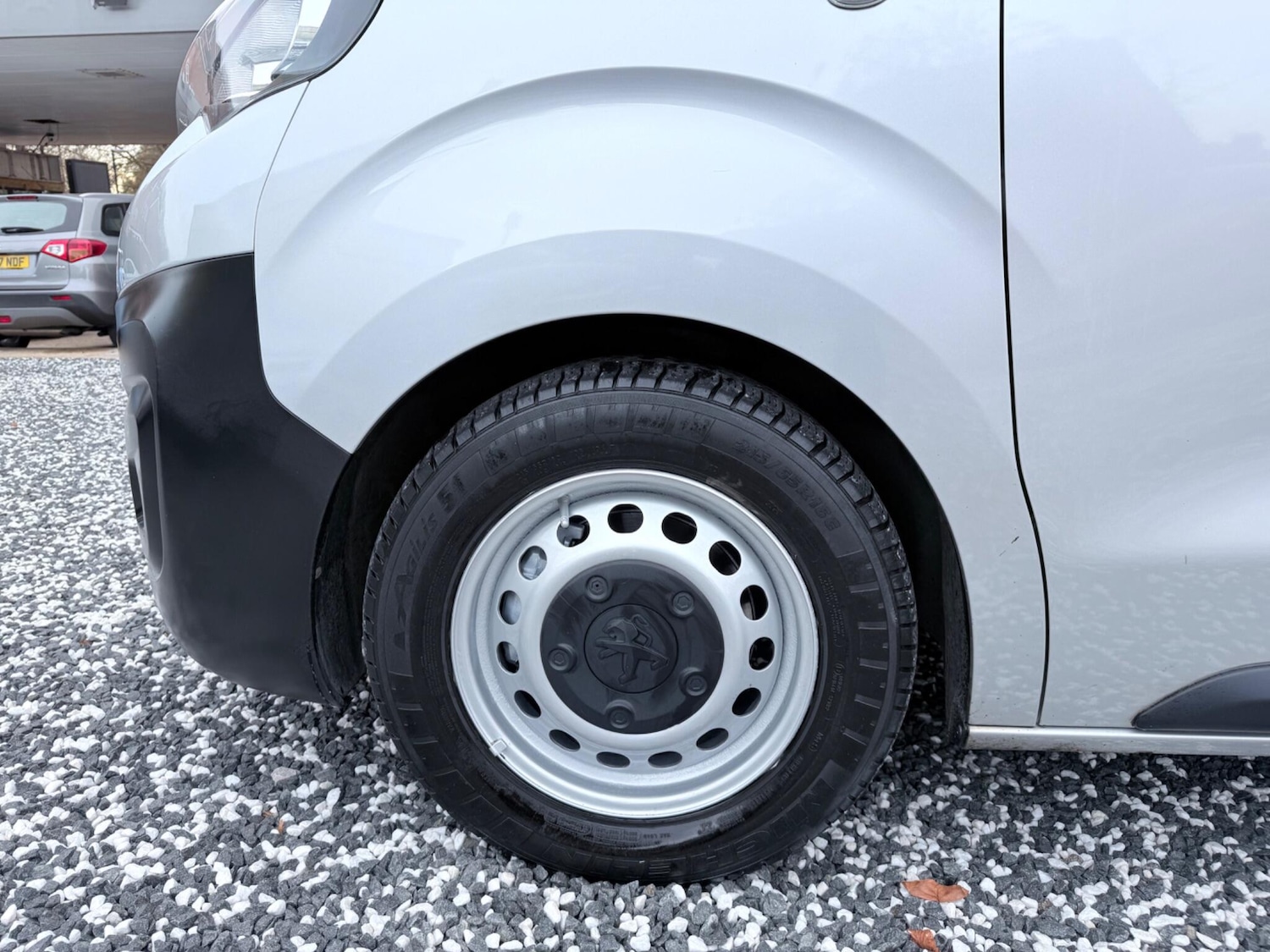 Used Peugeot Expert 2017 for sale - 76620260: Photo 30