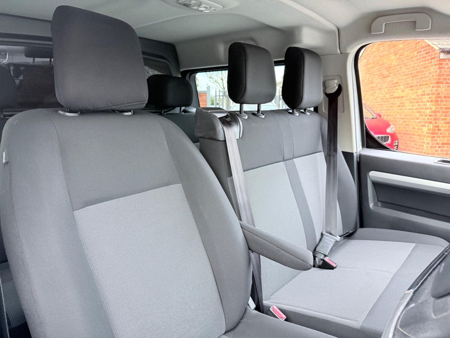 Used Peugeot Expert 2017 for sale - 76620260: Photo 39