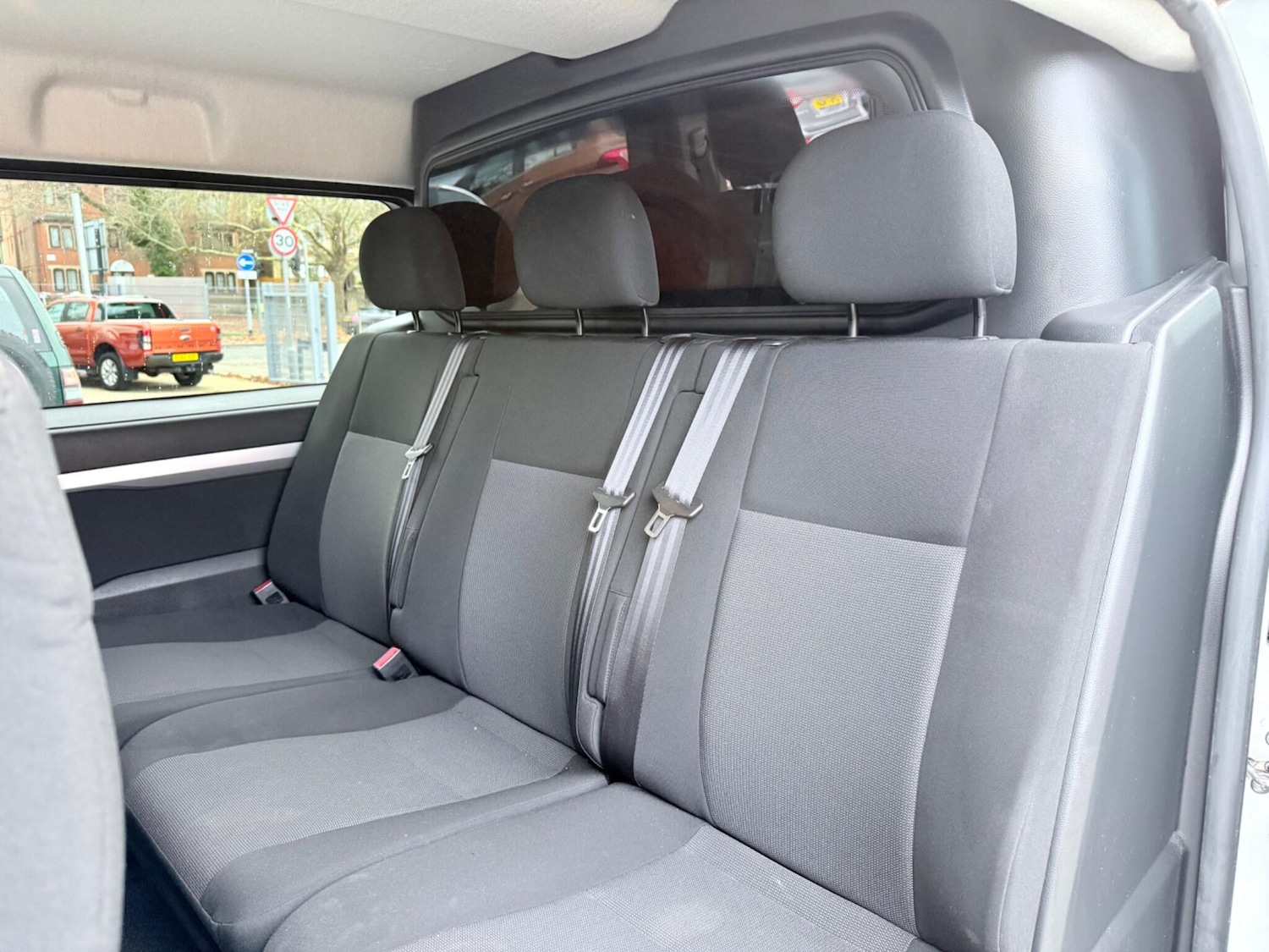 Used Peugeot Expert 2017 for sale - 76620260: Photo 44