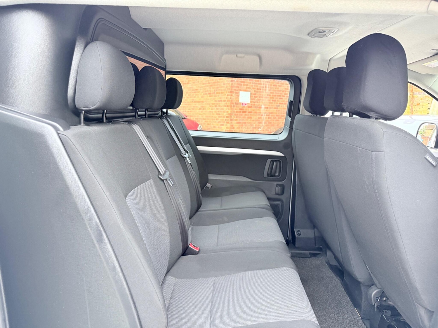 Used Peugeot Expert 2017 for sale - 76620260: Photo 49