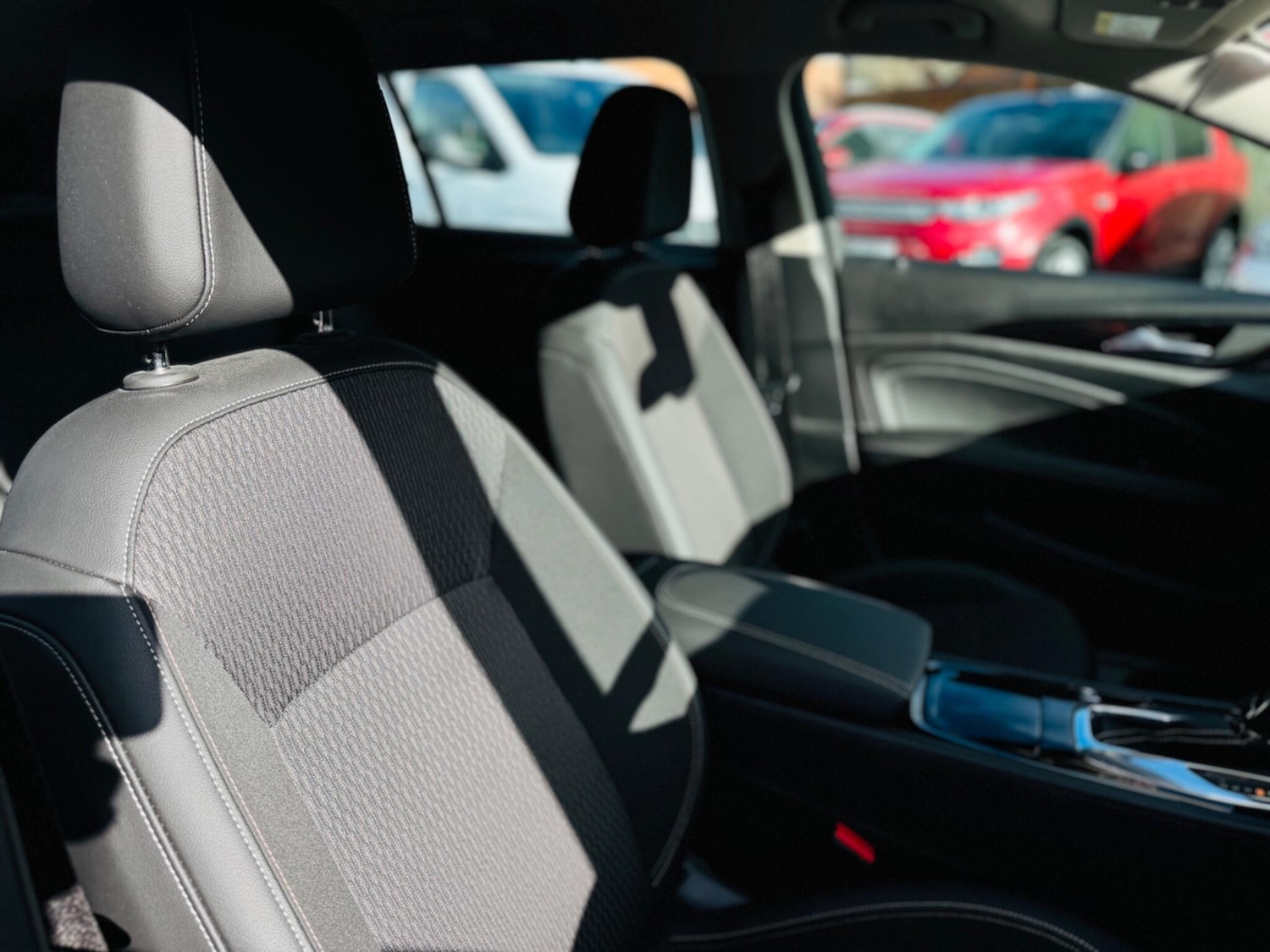 Used Vauxhall Insignia 2018 for sale - 77441100: Photo 24