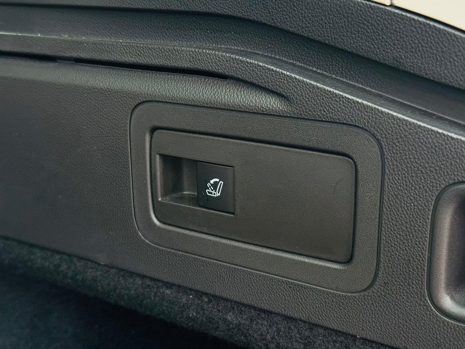 Used Vauxhall Insignia 2018 for sale - 77441100: Photo 47