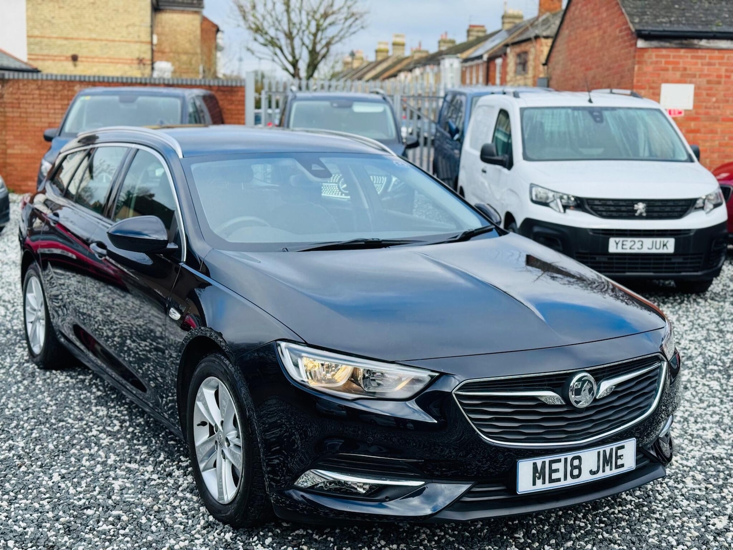 Used Vauxhall Insignia 2018 for sale - 77441100: Photo 8
