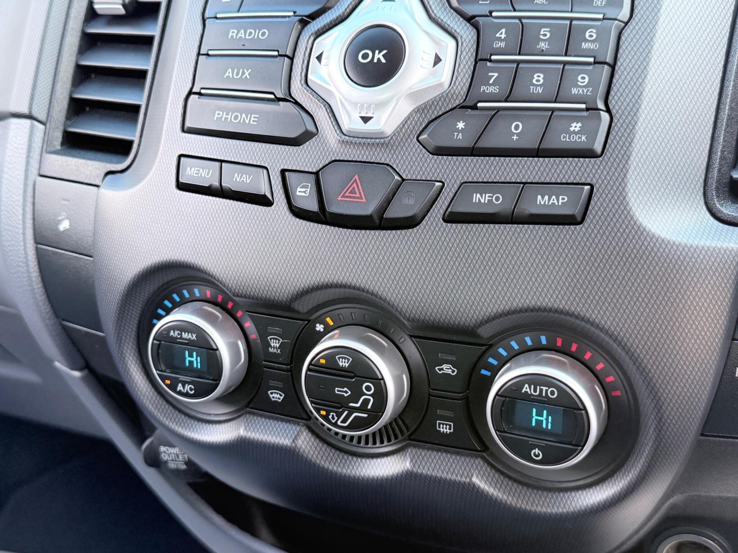 Used Ford Ranger 2015 for sale - 76336662: Photo 73