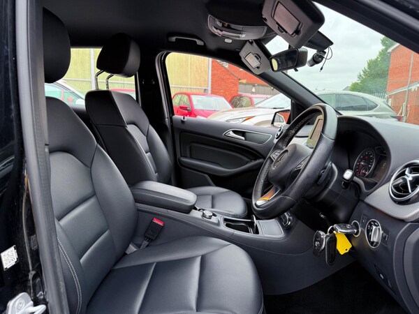Used Mercedes-Benz B Class 2015 for sale - 75609788: Photo 31