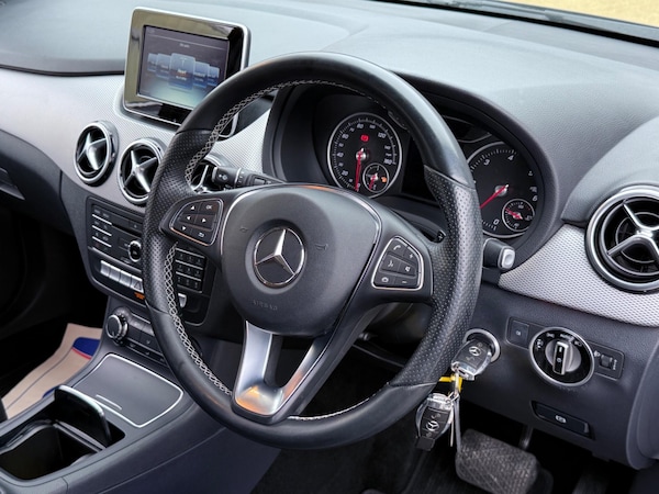 Used Mercedes-Benz B Class 2015 for sale - 75609788: Photo 48