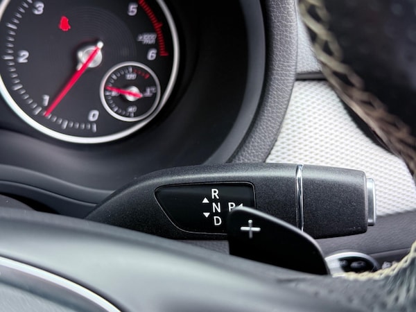 Used Mercedes-Benz B Class 2015 for sale - 75609788: Photo 63
