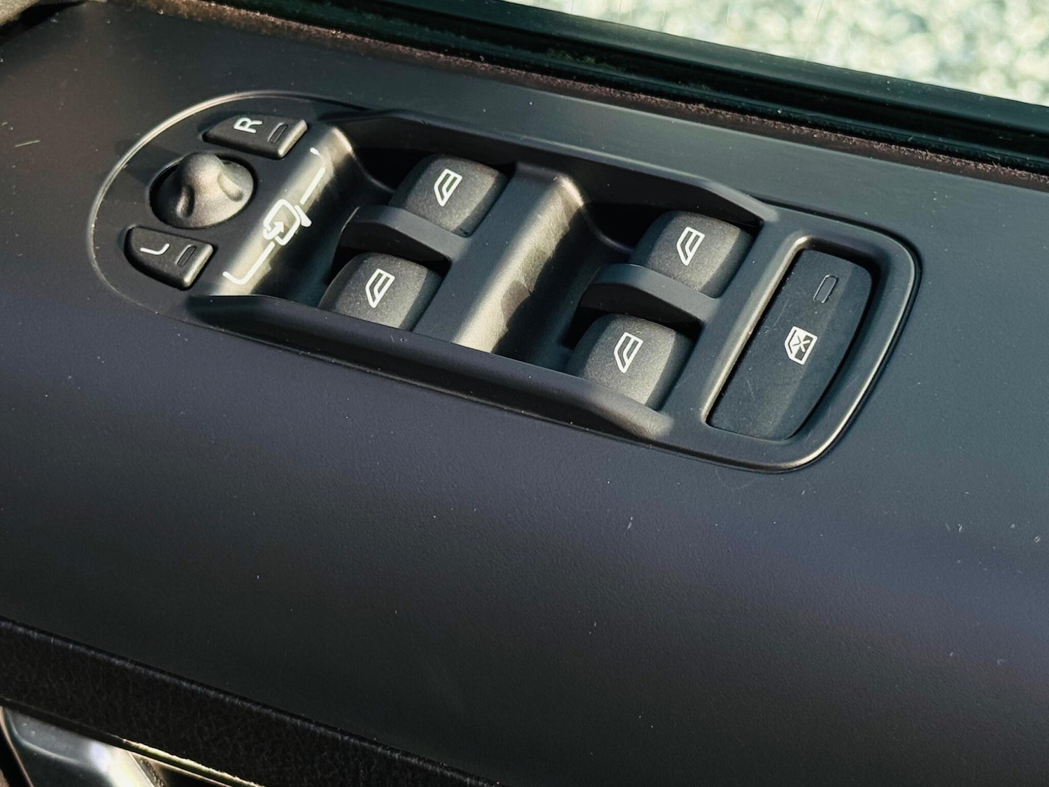 Used Land Rover Freelander 2 for sale - 78135865: Photo 53