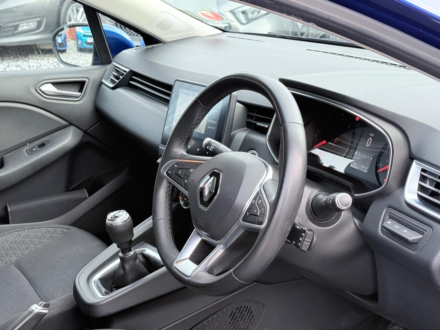 Used Renault Clio 2021 for sale - 76850118: Photo 43