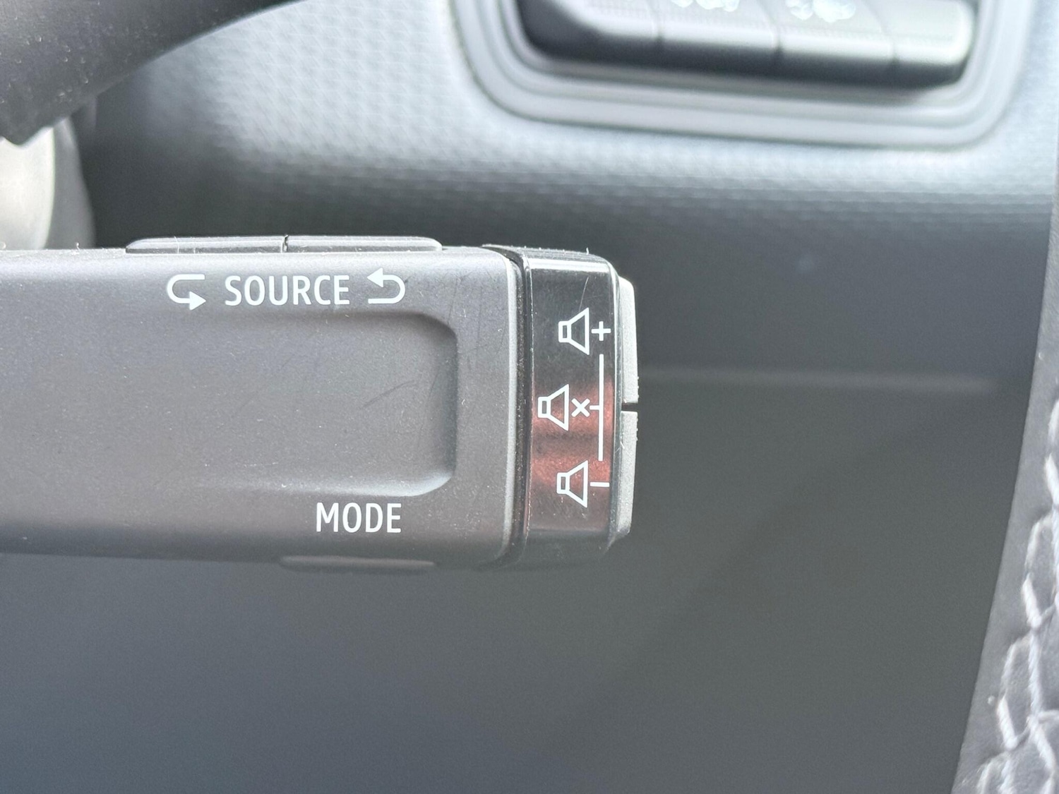 Used Renault Clio 2021 for sale - 76850118: Photo 62