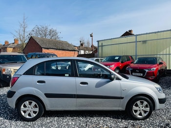 Used Kia Rio 2007 for sale - 77898256: Photo