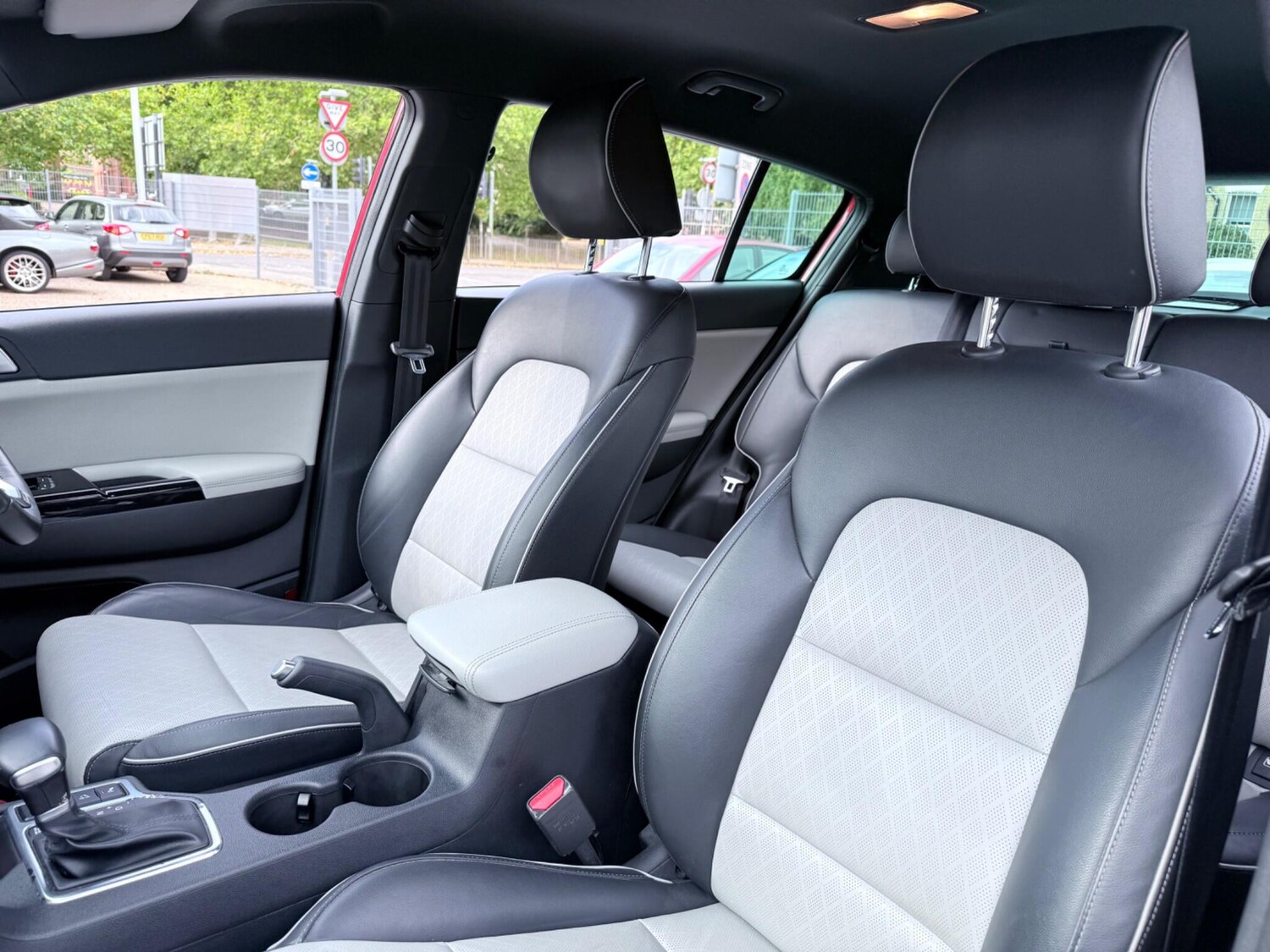 Used Kia Sportage 2016 for sale - 76167465: Photo 42