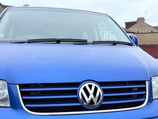 Used Volkswagen Caravelle 2005 for sale - 76259745: Photo 15