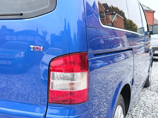 Used Volkswagen Caravelle 2005 for sale - 76259745: Photo 19