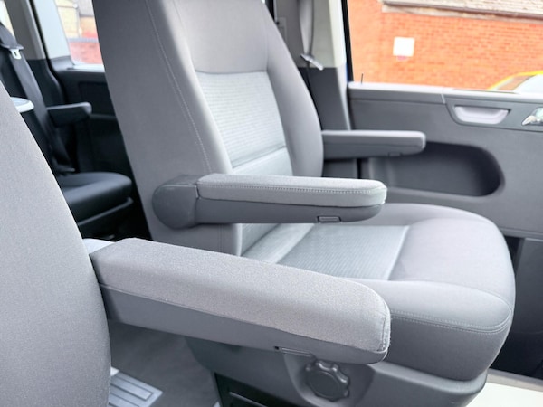 Used Volkswagen Caravelle 2005 for sale - 76259745: Photo 30
