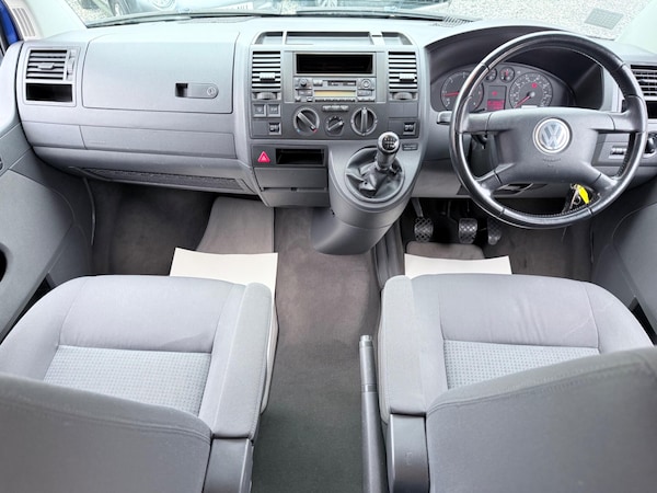Used Volkswagen Caravelle 2005 for sale - 76259745: Photo 52