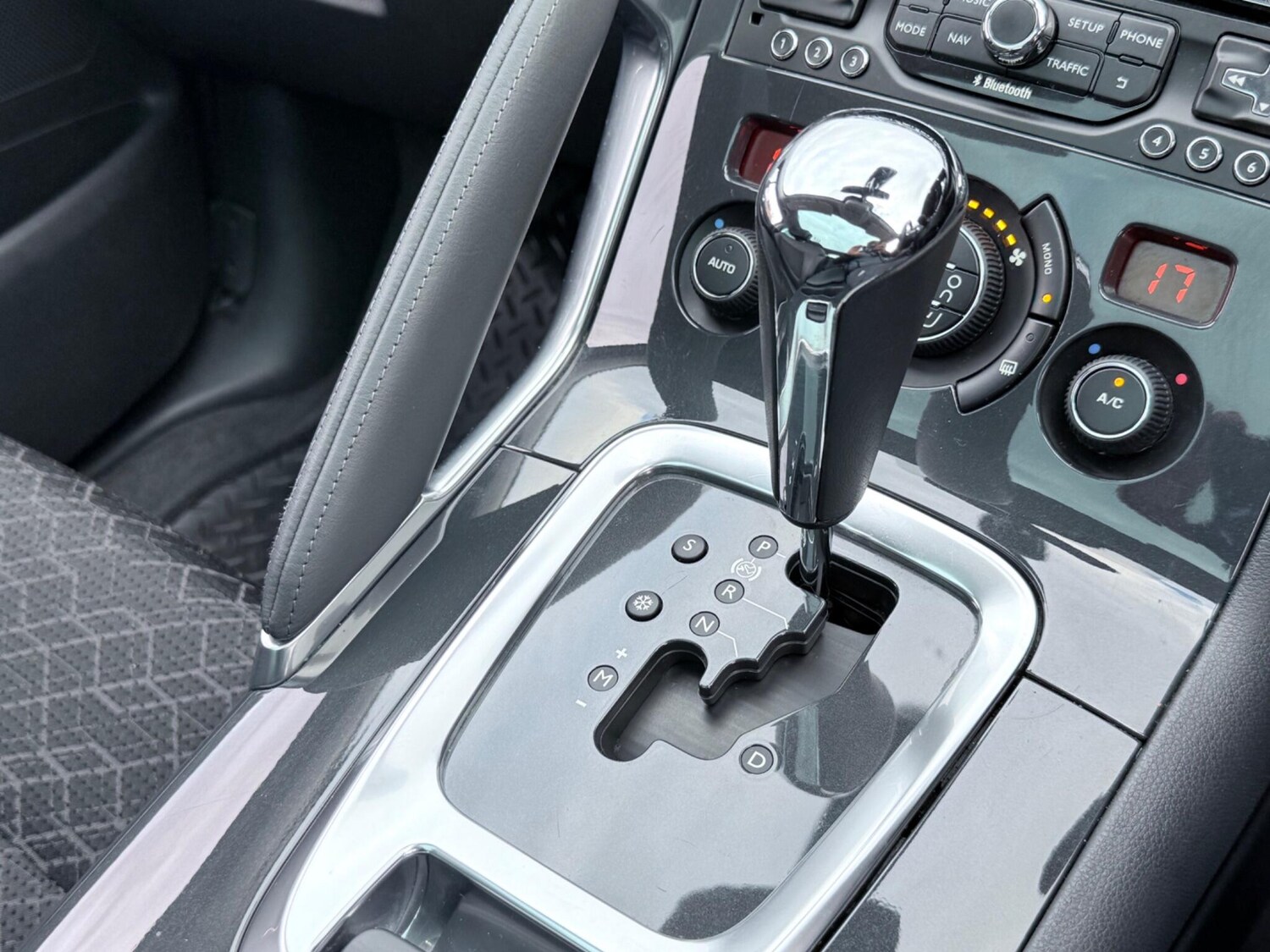 Used Peugeot 3008 2015 for sale - 76247039: Photo 61