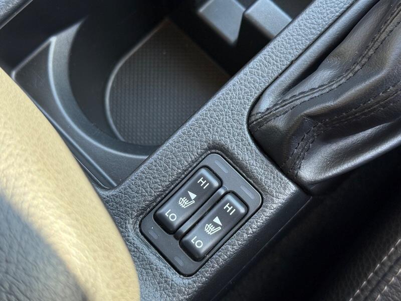 Used Subaru XV 2015 for sale - 76201372: Photo 60