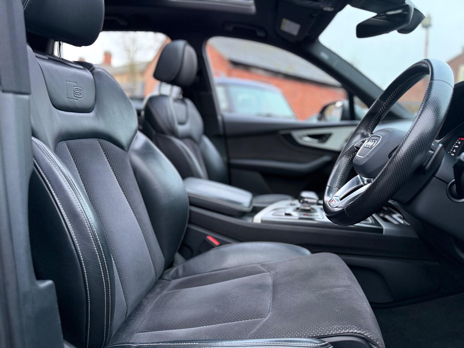 Used Subaru Legacy 2010 for sale - 77468237: Photo 42