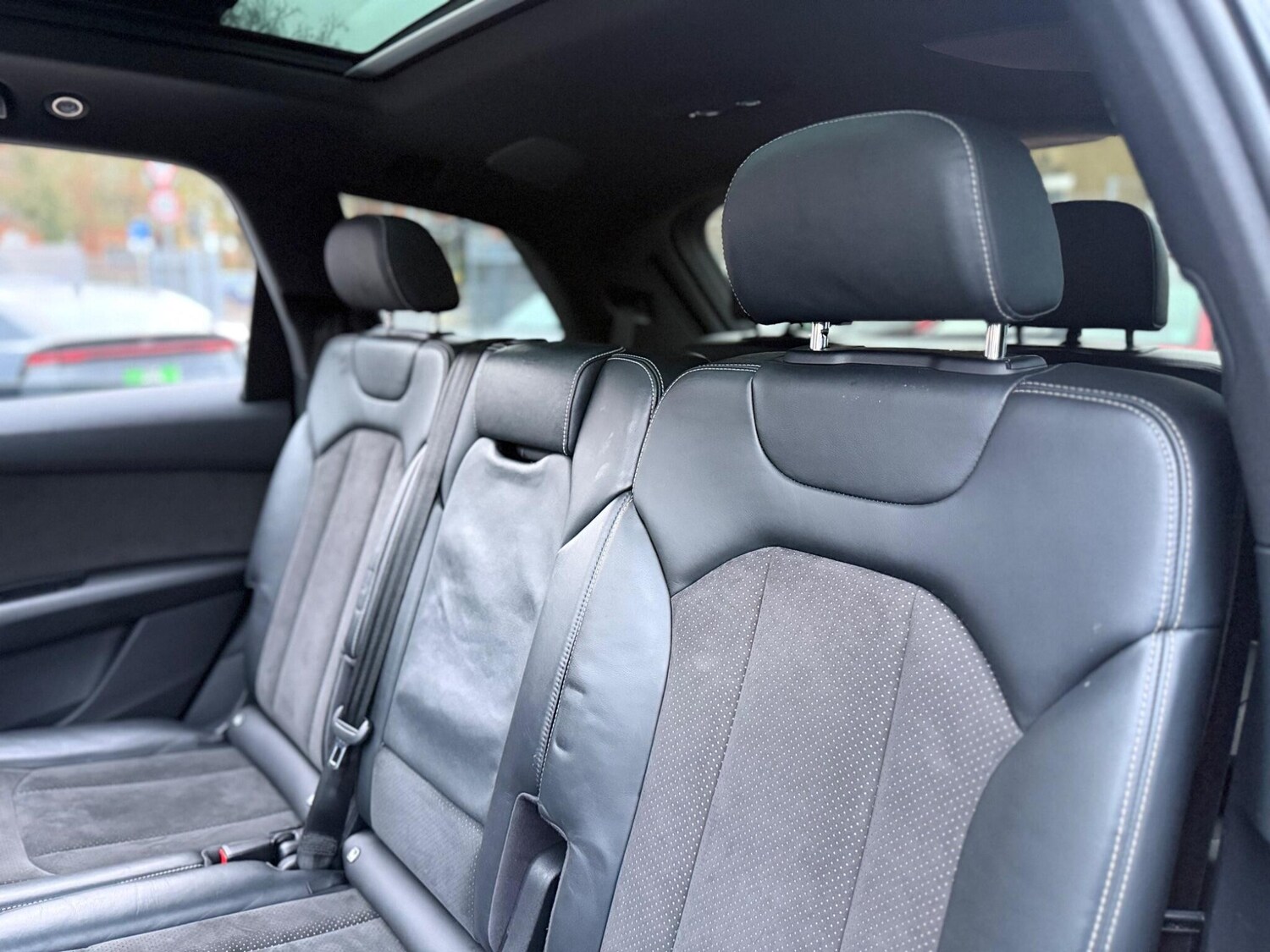 Used Subaru Legacy 2010 for sale - 77468237: Photo 54