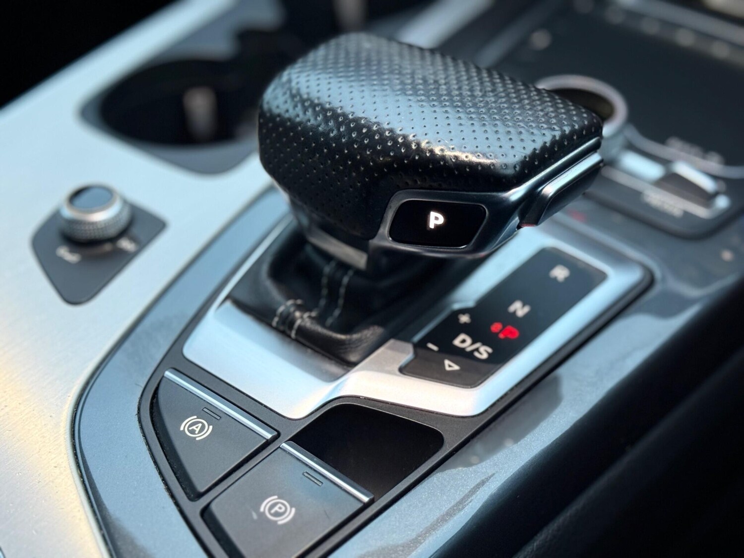 Used Subaru Legacy 2010 for sale - 77468237: Photo 88