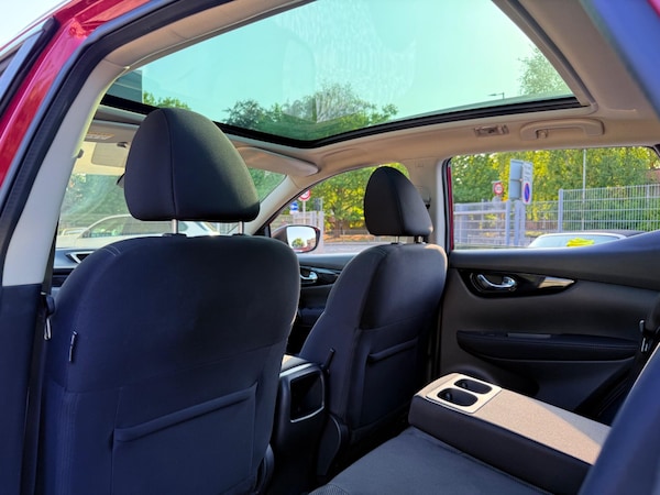 Used Nissan Qashqai 2015 for sale - 75600630: Photo 42