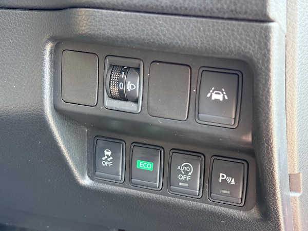 Used Nissan Qashqai 2015 for sale - 75600630: Photo 64