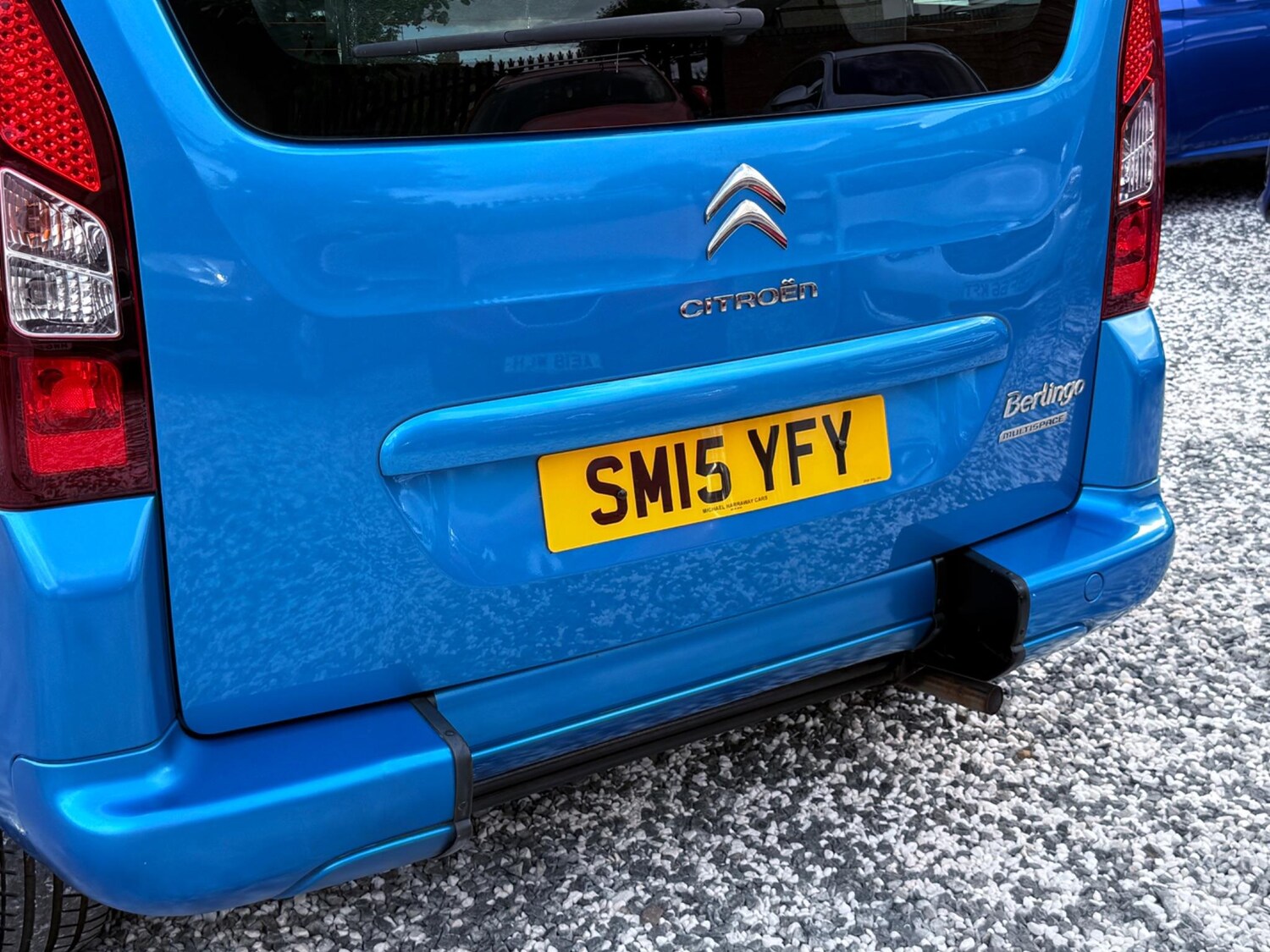 Vehicle 28