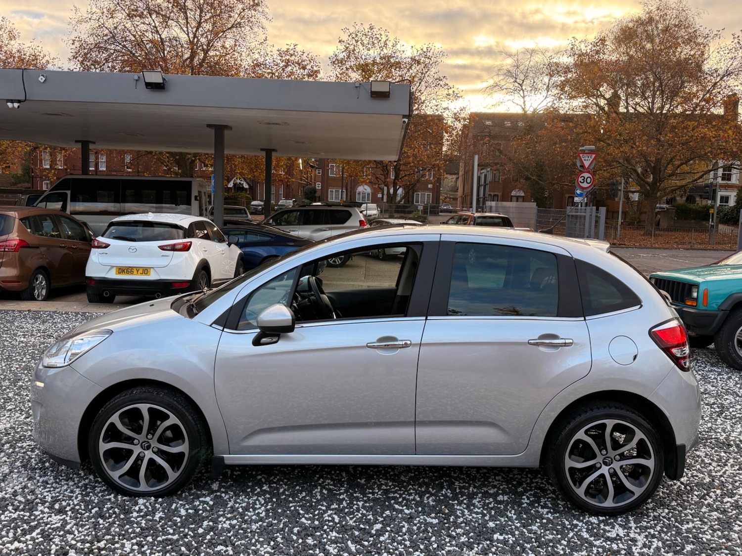 Used Citroen C3 2016 for sale - 76522485: Photo 10