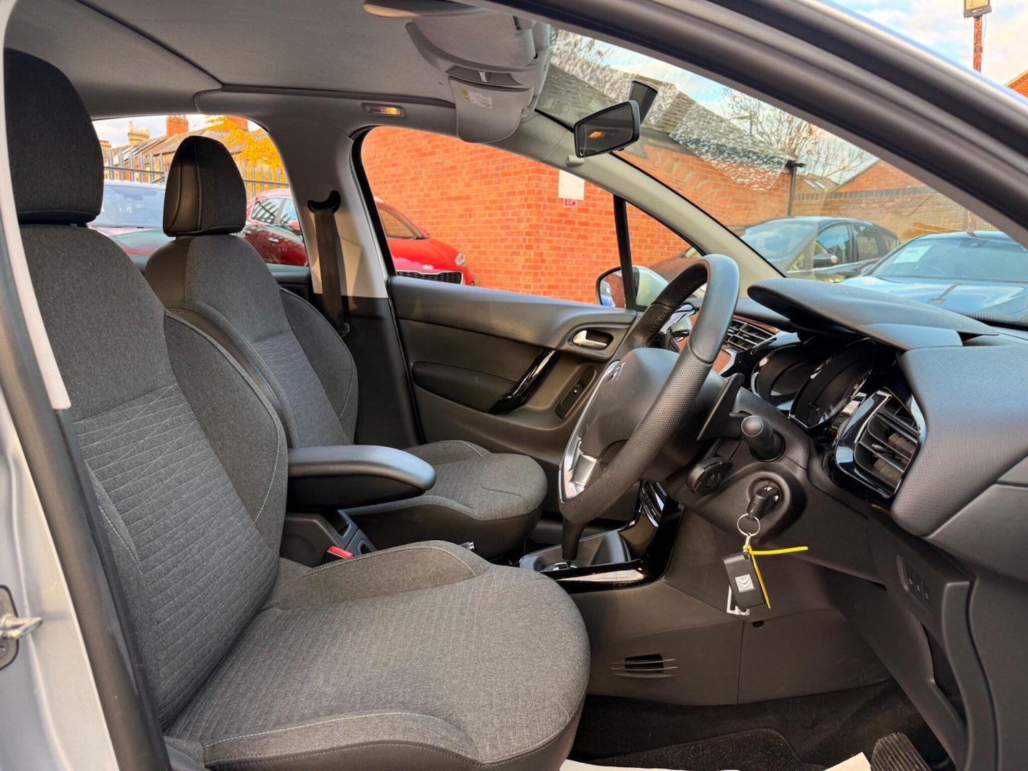 Used Citroen C3 2016 for sale - 76522485: Photo 30