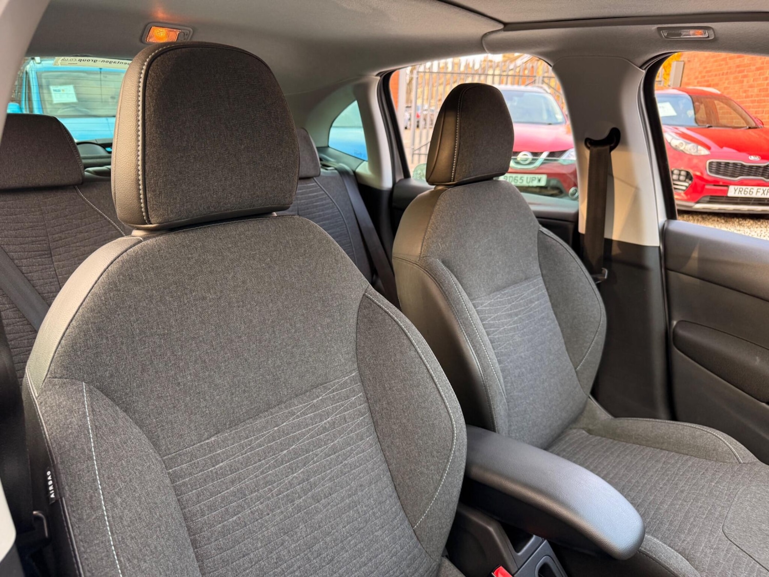 Used Citroen C3 2016 for sale - 76522485: Photo 31