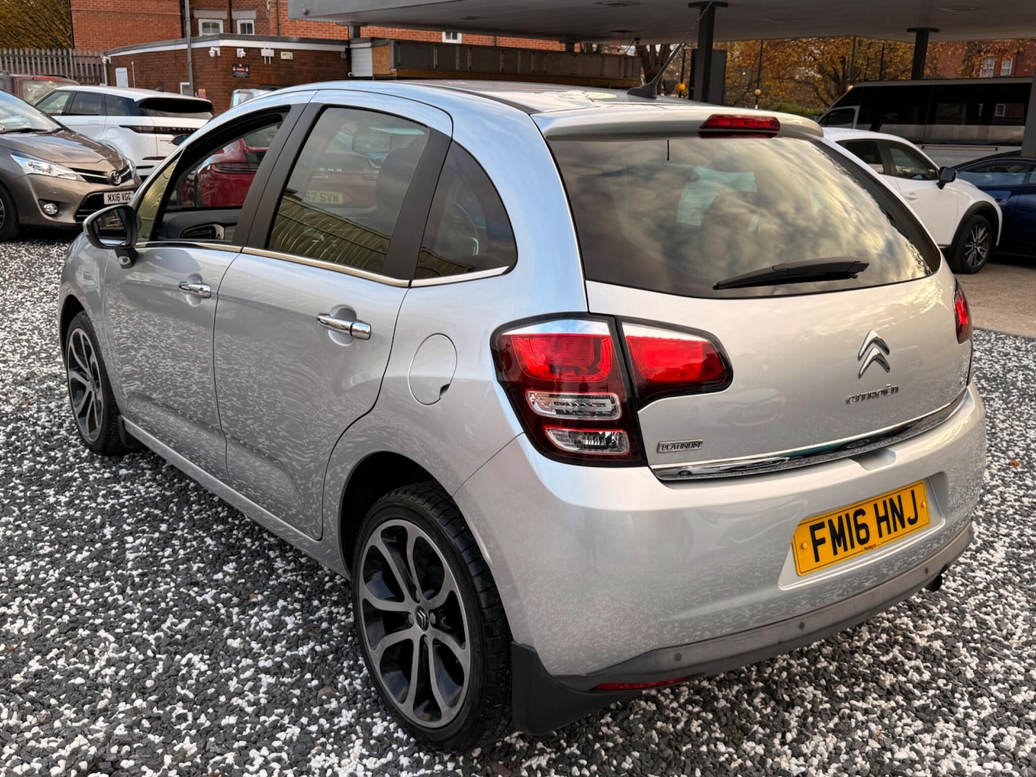 Used Citroen C3 2016 for sale - 76522485: Photo 9