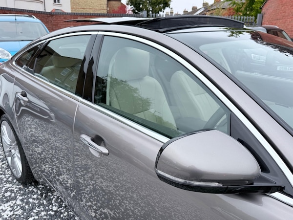 Used Jaguar XJ 2010 for sale - 76200624: Photo 22