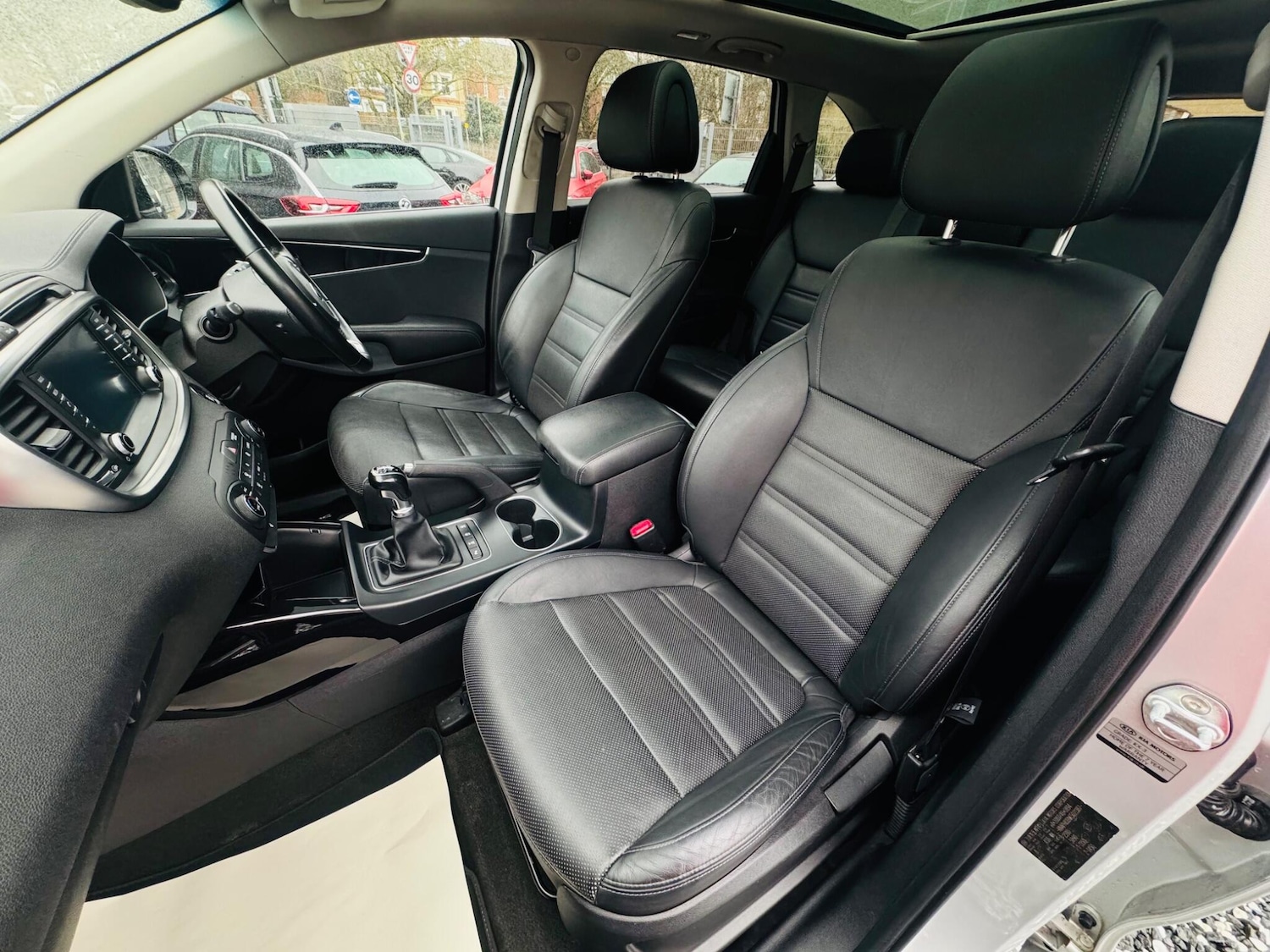 Used Kia Sorento 2015 for sale - 77074259: Photo 40