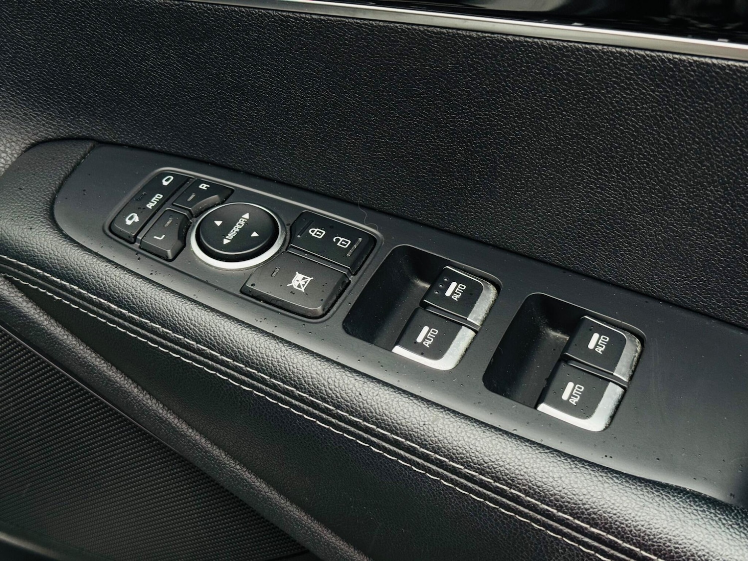 Used Kia Sorento 2015 for sale - 77074259: Photo 46