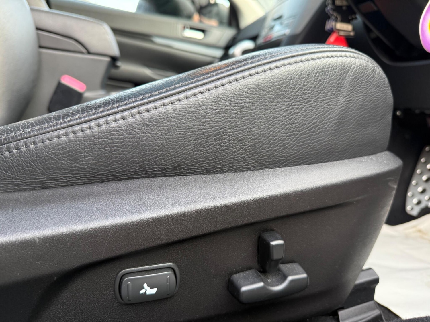 Used Subaru Legacy 2010 for sale - 77040702: Photo 41