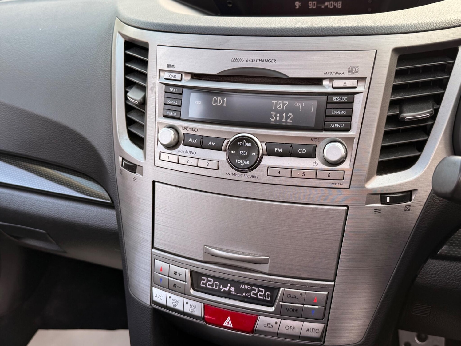 Used Subaru Legacy 2010 for sale - 77040702: Photo 49