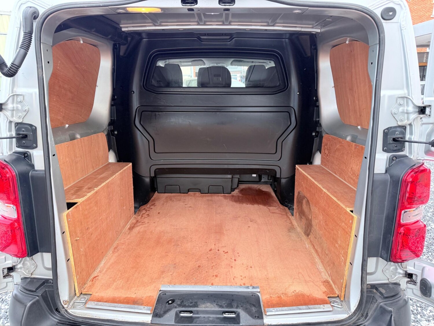 Used Peugeot Expert 2017 for sale - 77081571: Photo 31