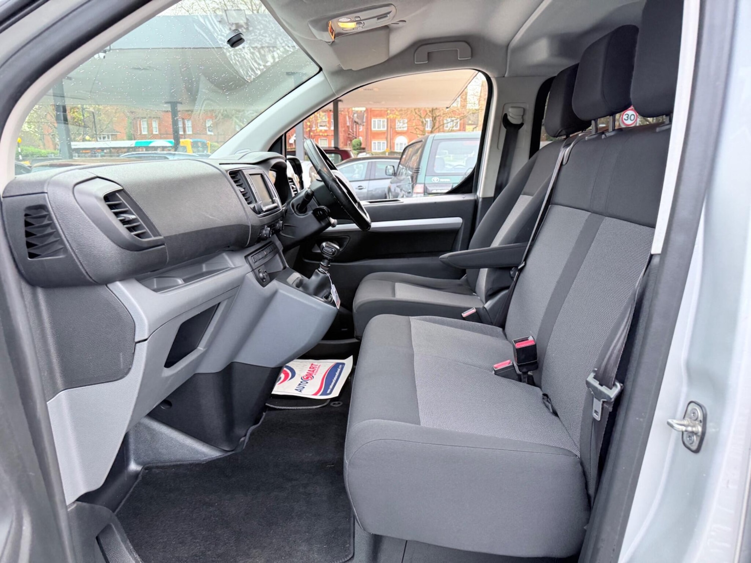 Used Peugeot Expert 2017 for sale - 77081571: Photo 41