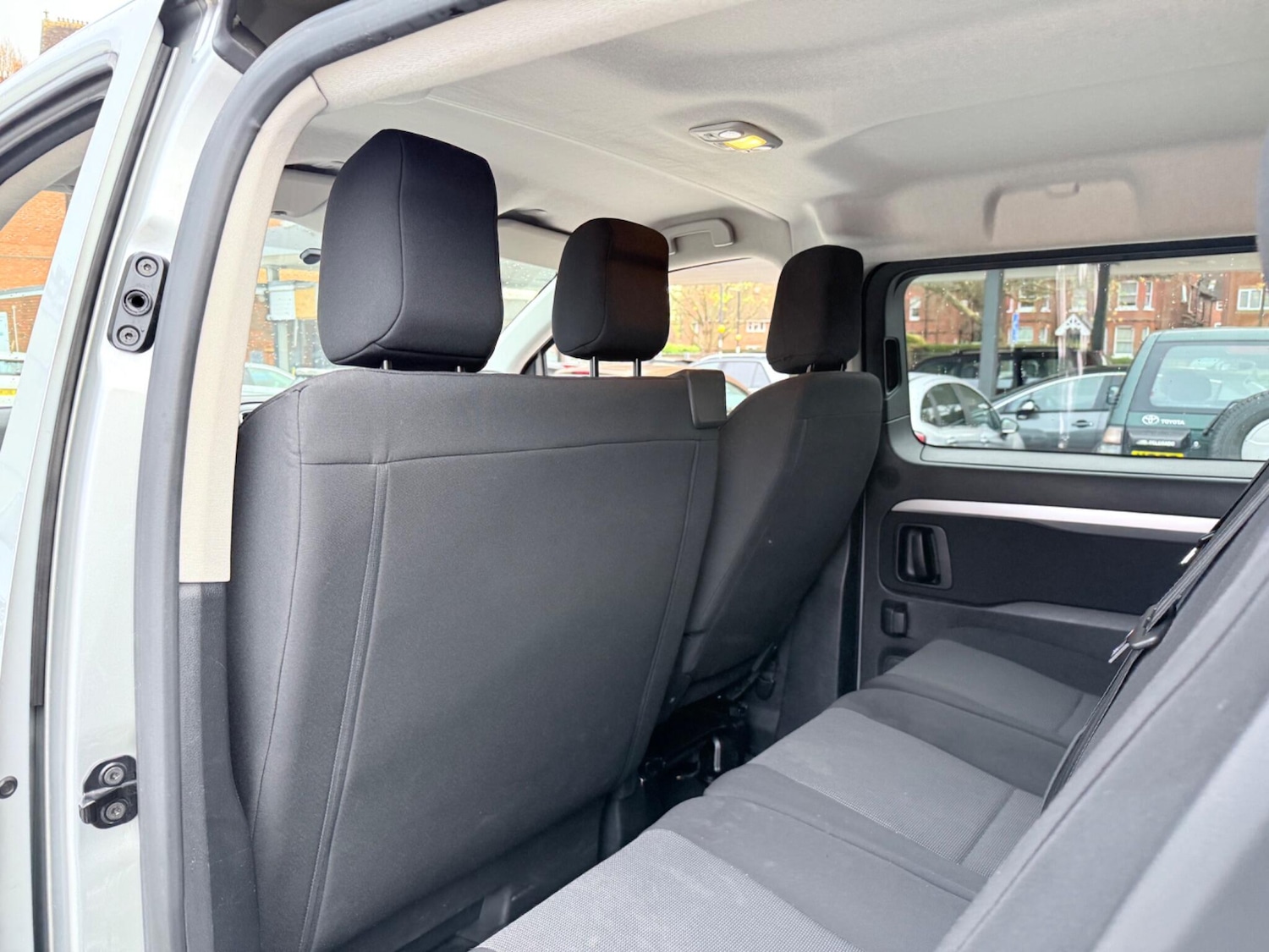 Used Peugeot Expert 2017 for sale - 77081571: Photo 46