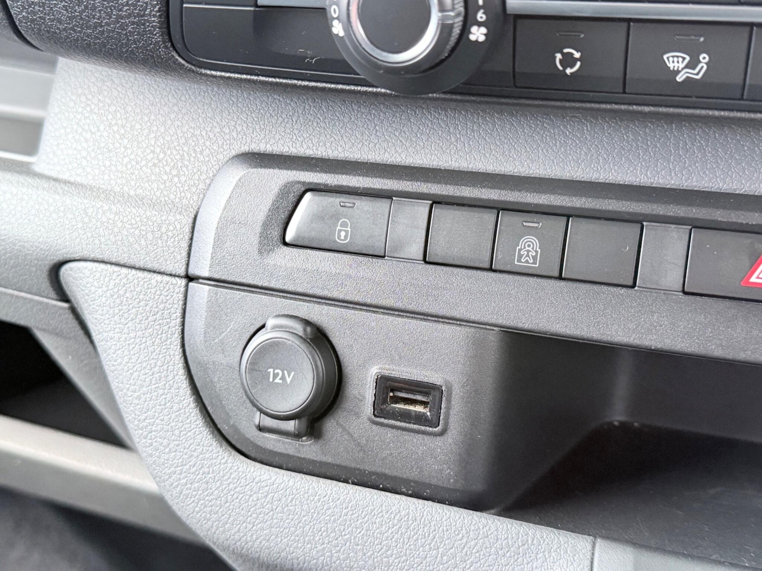 Used Peugeot Expert 2017 for sale - 77081571: Photo 59