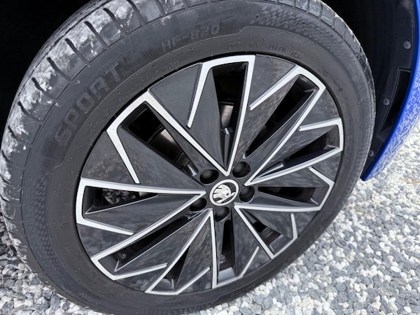 Used Skoda Kamiq 2021 for sale - 75051168: Photo 32