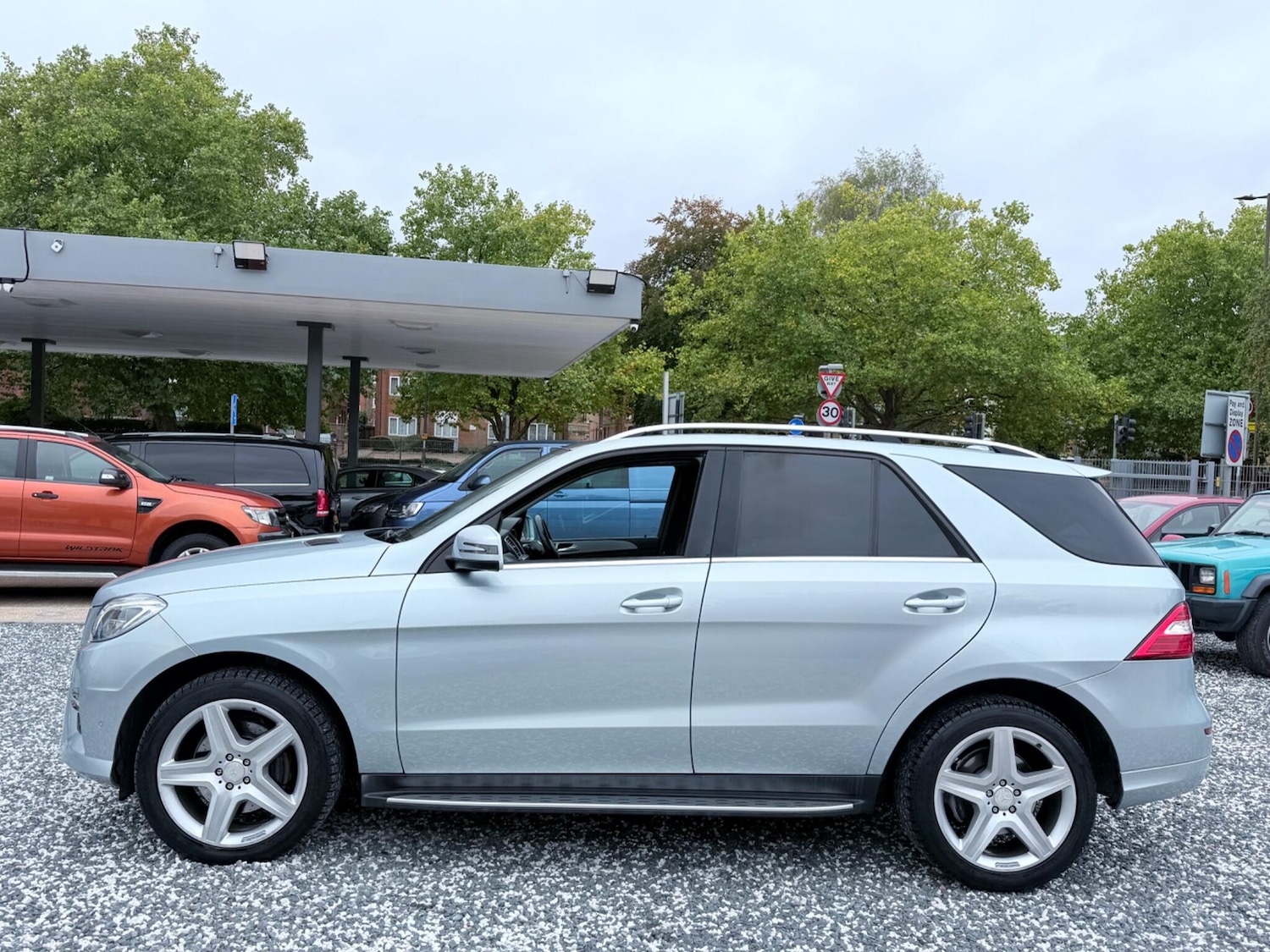 Used Mercedes-Benz M Class 2015 for sale - 76260559: Photo 10