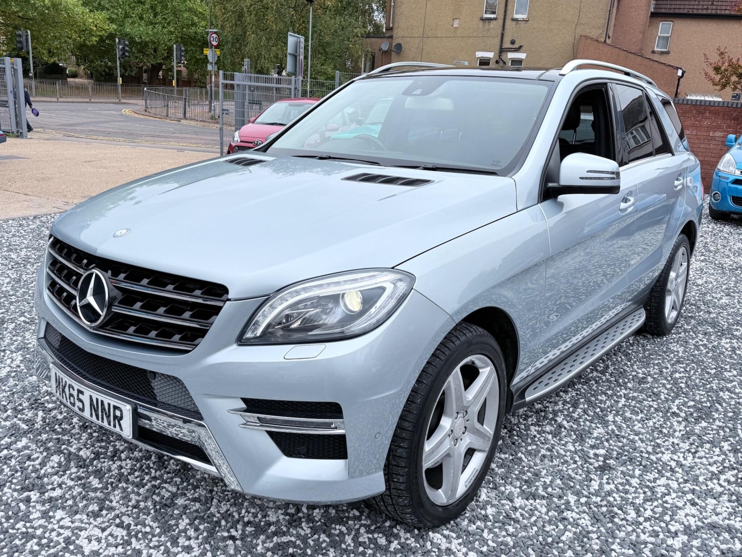 Used Mercedes-Benz M Class 2015 for sale - 76260559: Photo 11