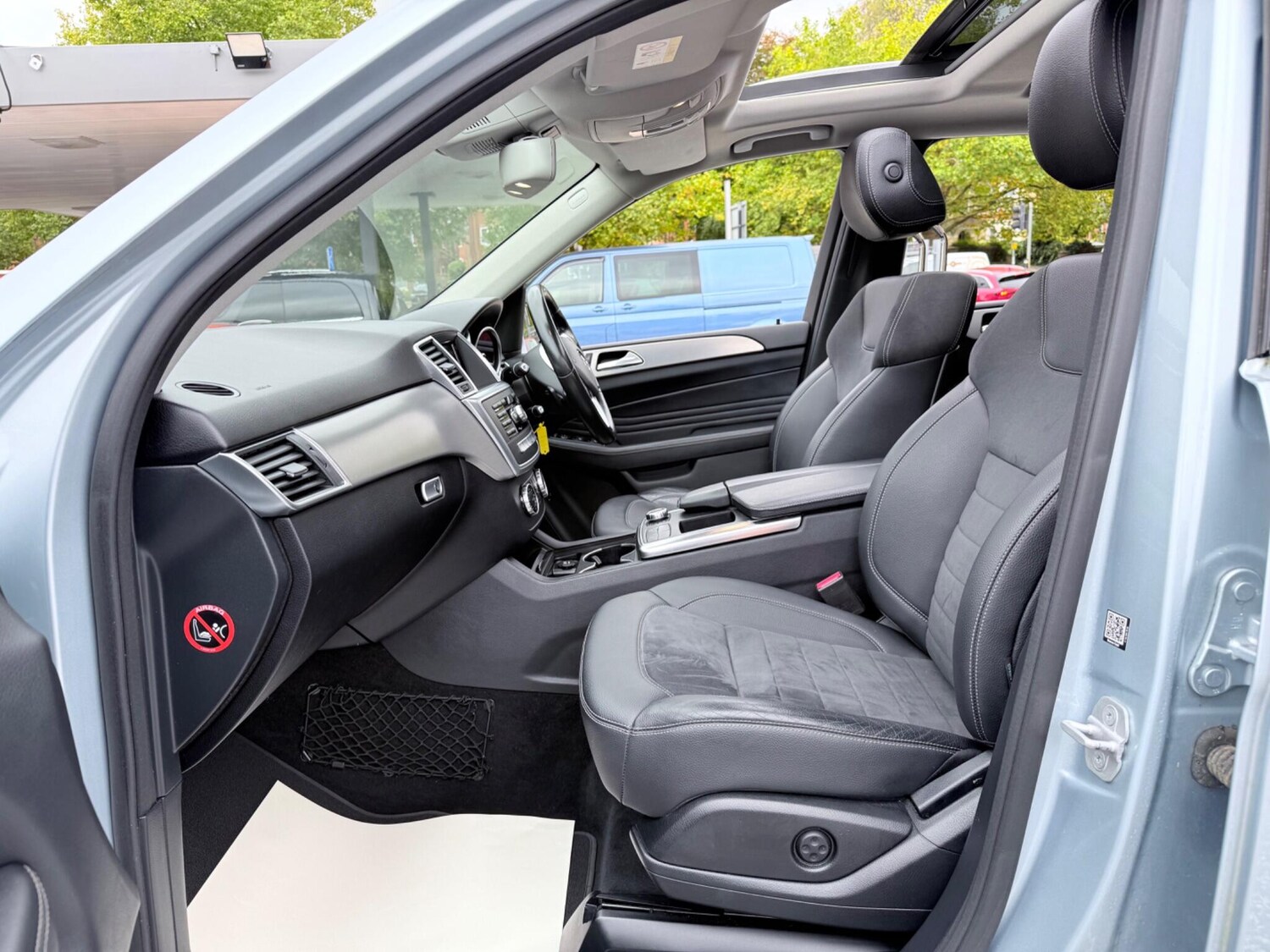 Used Mercedes-Benz M Class 2015 for sale - 76260559: Photo 51