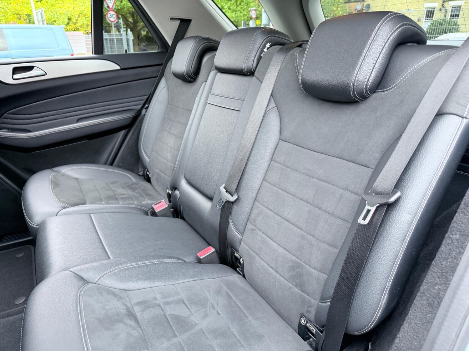 Used Mercedes-Benz M Class 2015 for sale - 76260559: Photo 59