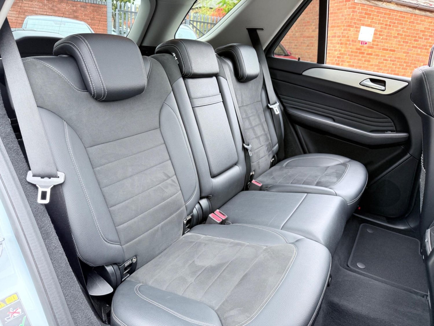 Used Mercedes-Benz M Class 2015 for sale - 76260559: Photo 63