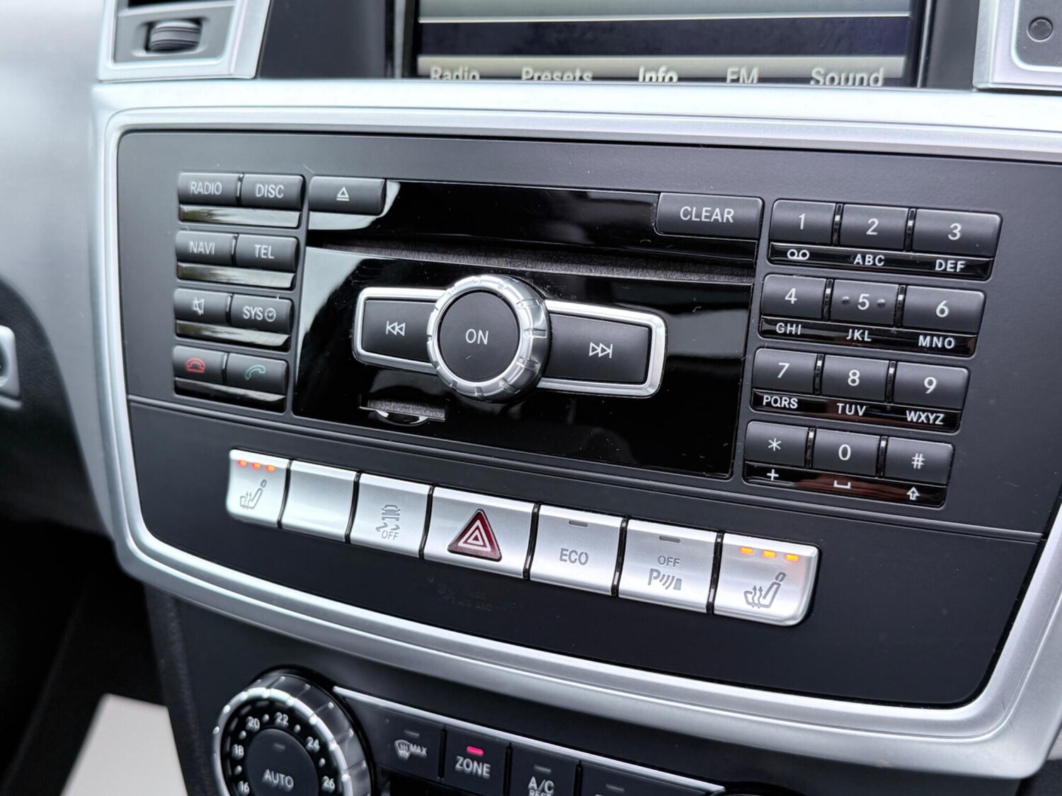 Used Mercedes-Benz M Class 2015 for sale - 76260559: Photo 78